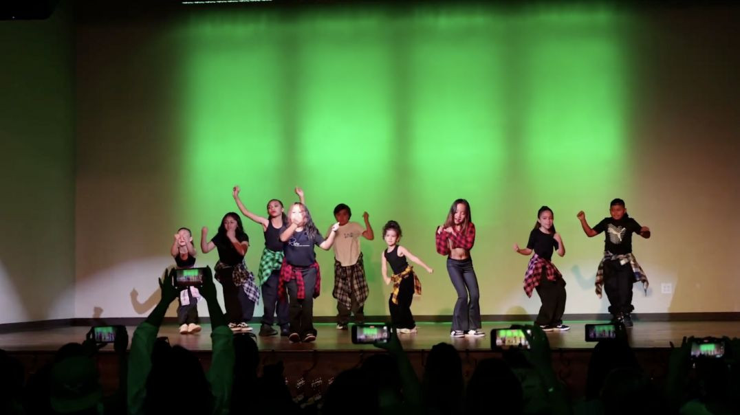 Rhythms Recital Jun 2025 Hip Hop 1 kids