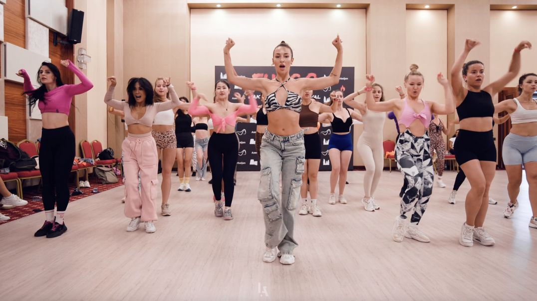 Andrea Cobos - Bachata Lady Style class 📍Baku, Azerbaijan 🇦🇿