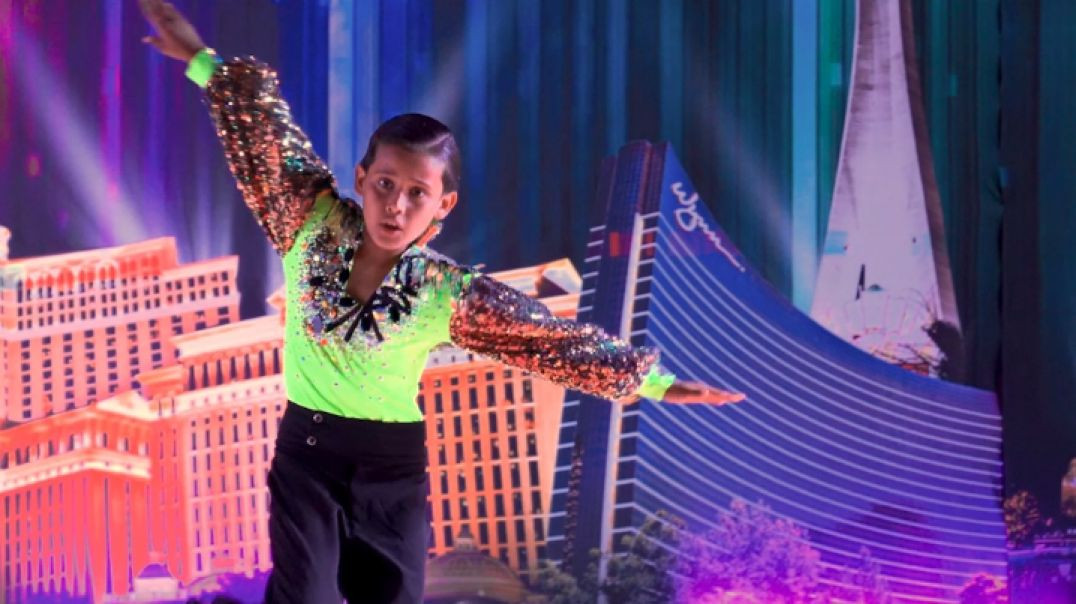 Samuel Bedoya  -  AMATEUR MEN  SALSA SOLO  SHOWCASE 17 AND  UNDER FINAL