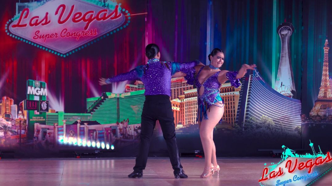⁣Juan and Jessica Sunday Show