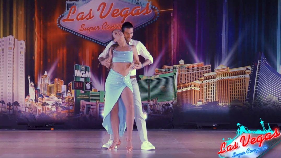 Enrique Villareal & Haley Wayt Friday Show