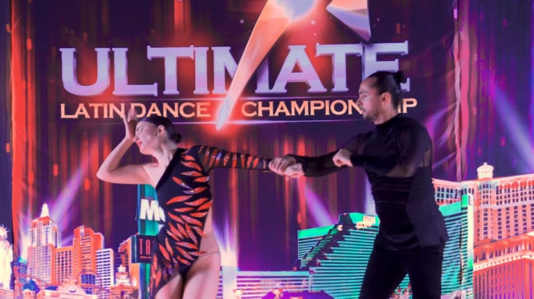 Javier Campines and Nino Goduadze - PRO-AM LADIES INTERMEDIATE BACHATA SHOWCASE FINAL