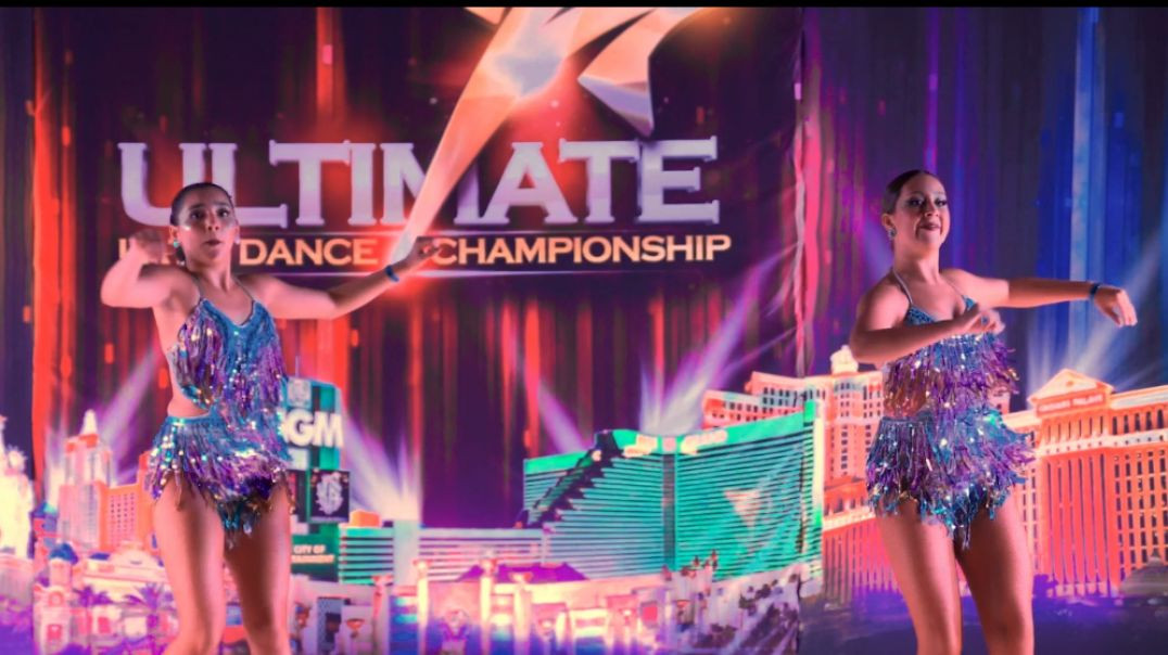 Natasha Hunter and Sheily Navarro AMATEUR LADIES  ADVANCED SAME  GENDER SALSA  SHOWCASE FINAL