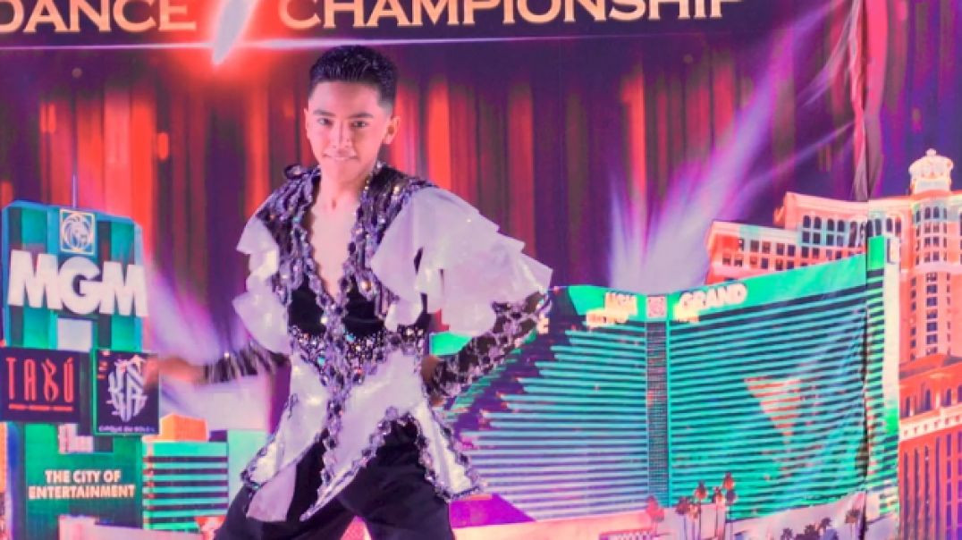 Janluca Valladares -  AMATEUR MEN  INTERMEDIATE  SALSA SOLO  SHOWCASE FINAL