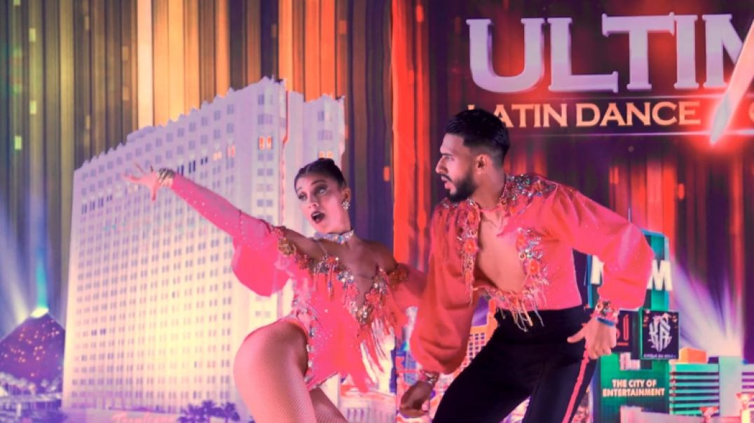 Zulliam Villa and Hincapie Sara  PRO-AM LADIES  SALSA SHOWCASE  17 AND UNDER FINAL