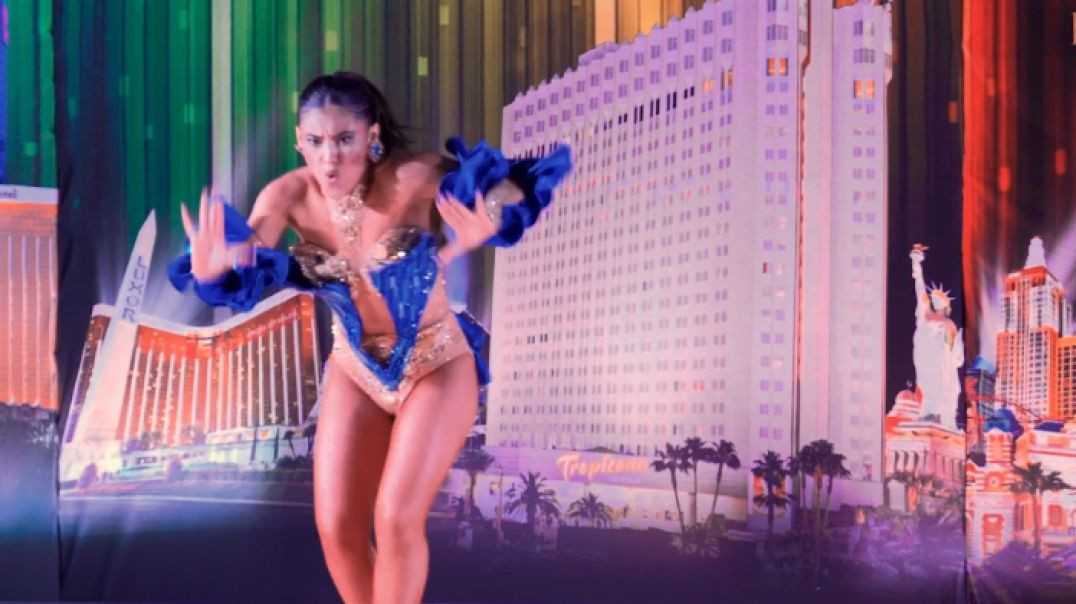 Gabriela Gonzales - Professional Rising Star Ladies Salsa Solo Showcase Final