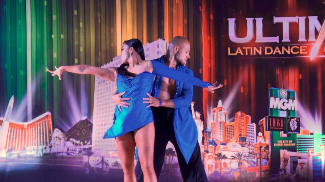 Manuel Olaya and Lorena Villegas - Open Bachata Cabaret Showcase Final