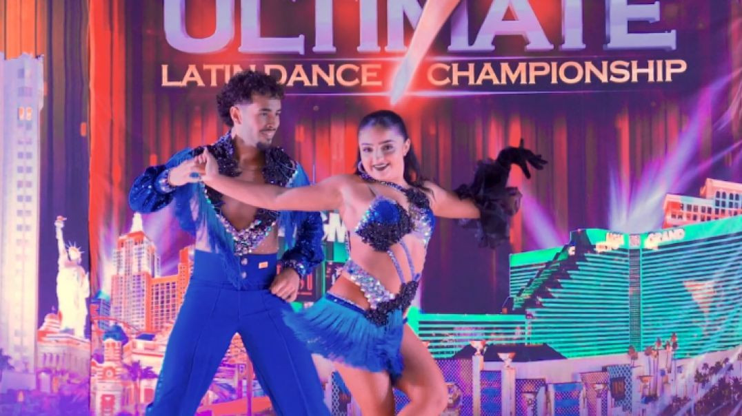 Ronin Morales and  Sofia Guerrero - OPEN BACHATA CABARET SHOWCASE SEMIFINAL