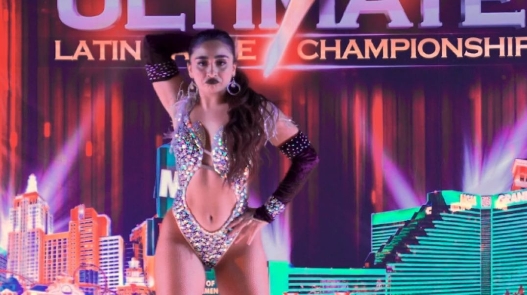Ariana Hernandez - PROFESSIONAL RISING STAR LADIES SALSA SOLO SHOWCASE SEMIFINAL