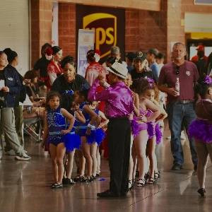 Kids dancing Chacha  Cha